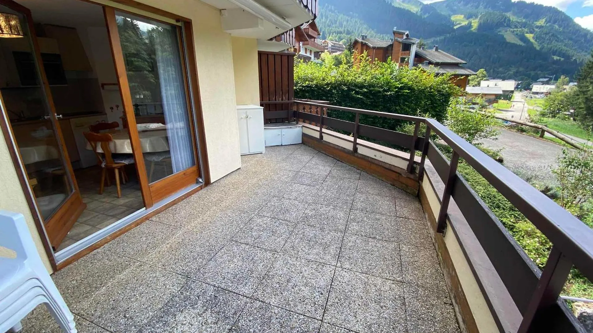 Apartment Appartement Calme A 900M Du Centre De Chatel Avec Terrasse Et Parking - Fr-1-693-112 France